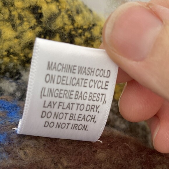 NWT Coco & Carmen Shawl Multi-Color Plaid Soft Fringed Crop Hooded Wrap OS - Picture 6 of 7